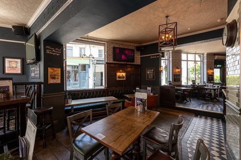 The Gloucester Arms