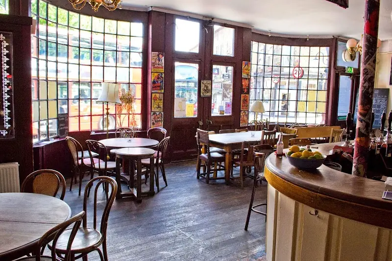 The Alma Newington Green