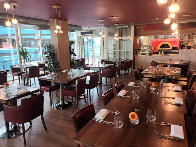 Bella Cosa Italian Restaurant Canary Wharf