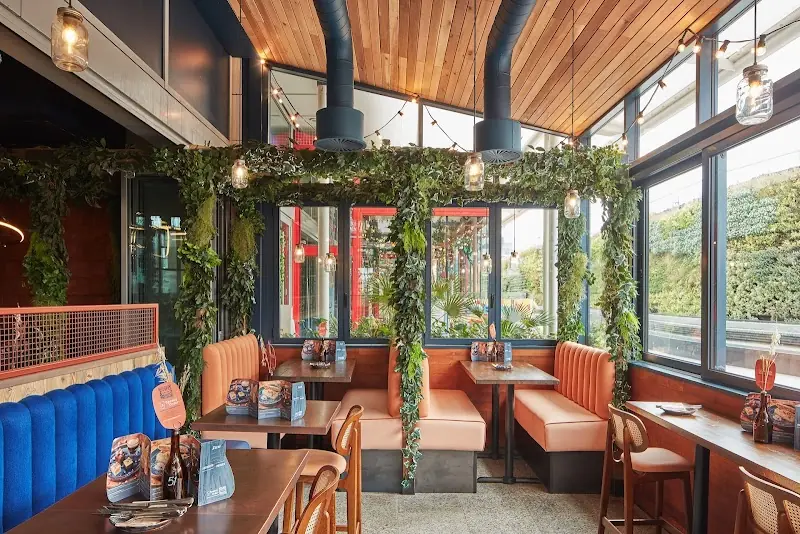 Zizzi - Westfield (White City)