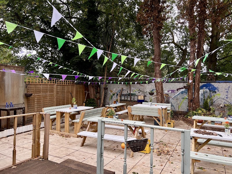 The Ealing Oak Pub & Kitchen