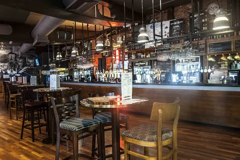 The Ice Wharf - JD Wetherspoon