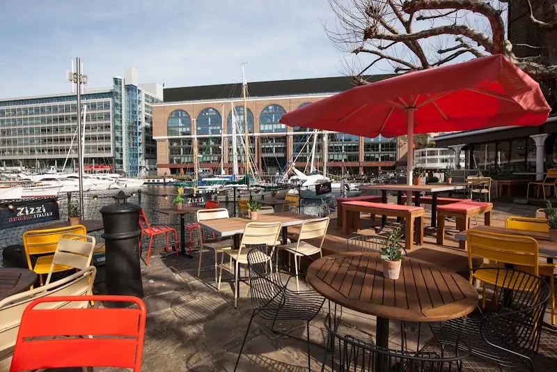 Zizzi - St Katharine Docks